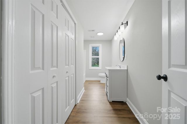 702 N 9th Street, Bessemer City, NC 28016