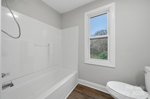 702 N 9th Street, Bessemer City, NC 28016