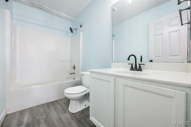 241 Brookmanor Court, Belleville, IL 62221