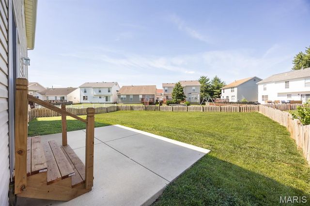 241 Brookmanor Court, Belleville, IL 62221