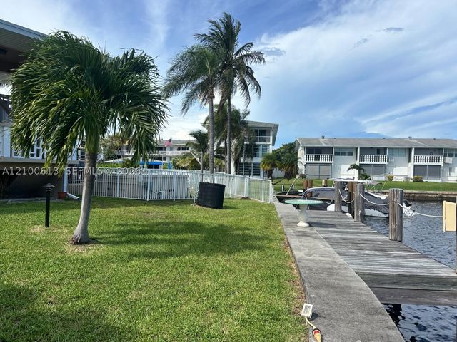 298 SE 6th Ave 15, Pompano Beach, FL 33060