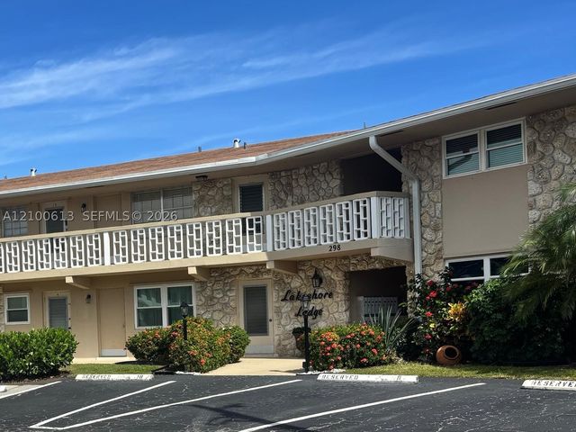 298 SE 6th Ave 15, Pompano Beach, FL 33060