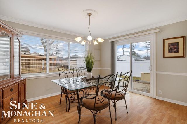 22725 Rosedale Court, St Clair Shores, MI 48080