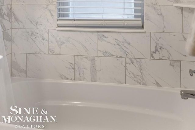 22725 Rosedale Court, St Clair Shores, MI 48080