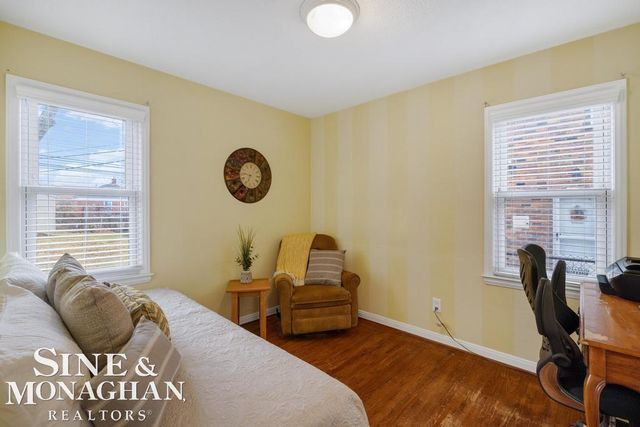 22725 Rosedale Court, St Clair Shores, MI 48080