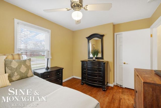 22725 Rosedale Court, St Clair Shores, MI 48080