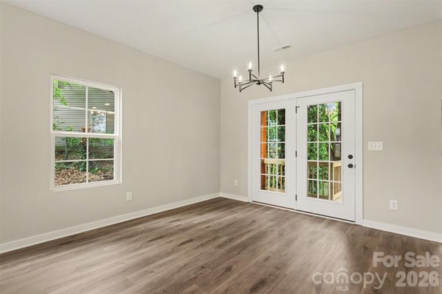 112 E Hilltop Drive, Gastonia, NC 28054