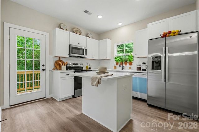112 E Hilltop Drive, Gastonia, NC 28054