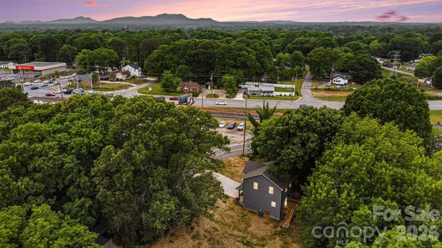 112 E Hilltop Drive, Gastonia, NC 28054