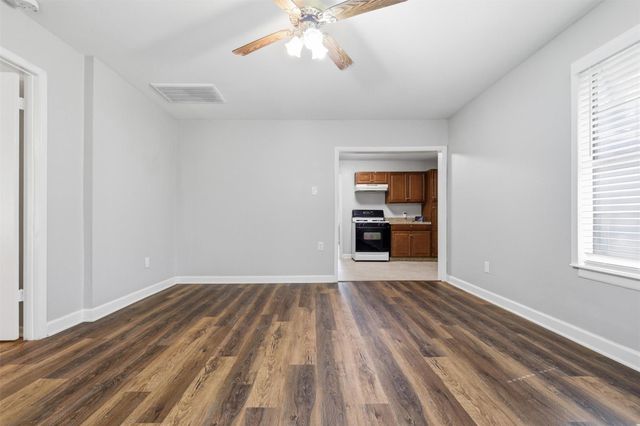 3615 Alberta Street, Houston, TX 77021