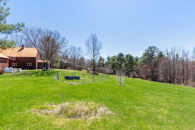 73 College Road, Center Harbor, NH 03226