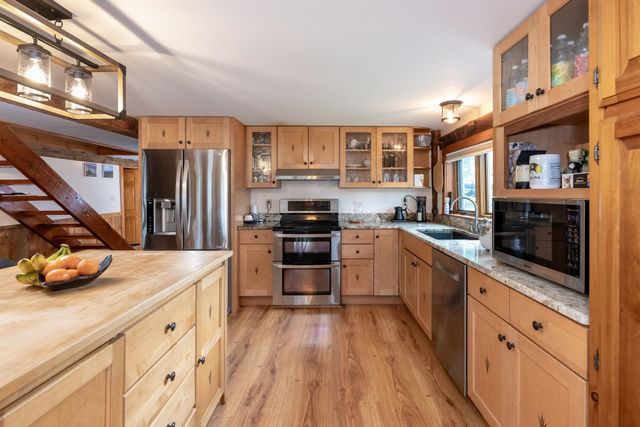 73 College Road, Center Harbor, NH 03226