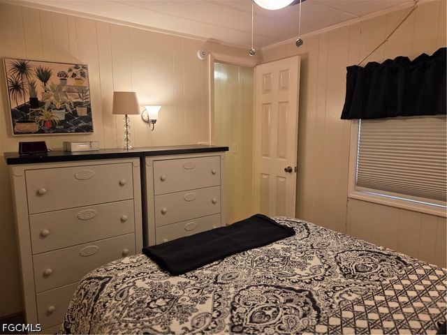 551 Freedom ST, North Fort Myers, FL 33917