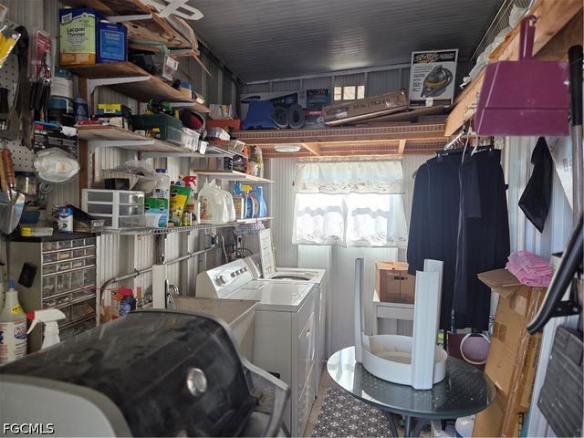 551 Freedom ST, North Fort Myers, FL 33917