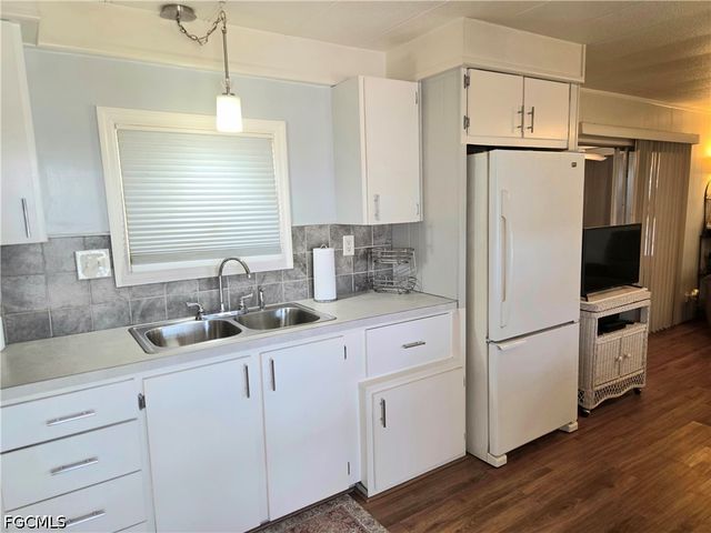 551 Freedom ST, North Fort Myers, FL 33917