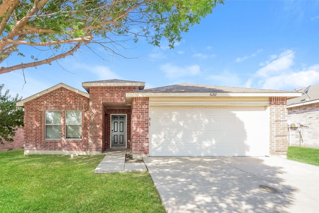 16201 Blanco Lane, Fort Worth, TX 76247