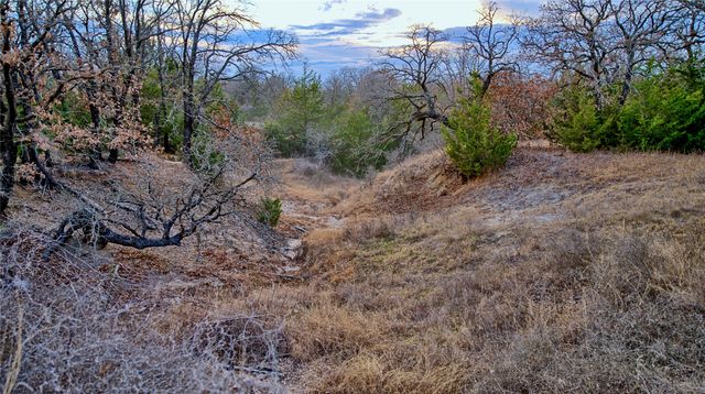 584 W Alamo Road, Bowie, TX 76230