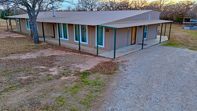 584 W Alamo Road, Bowie, TX 76230
