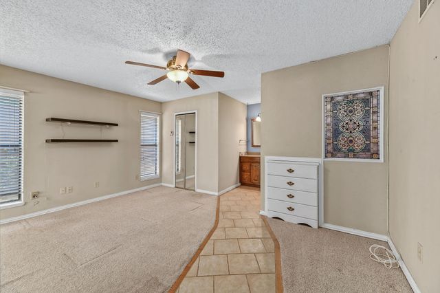 801 Meadowlark Drive, Lewisville, TX 75067