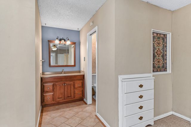 801 Meadowlark Drive, Lewisville, TX 75067