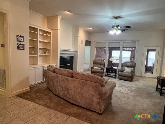 204 Windy Way Drive, Victoria, TX 77904