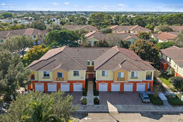 40 SE Sedona Circle 102, Stuart, FL 34994