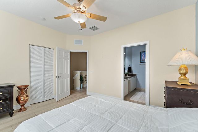 40 SE Sedona Circle 102, Stuart, FL 34994