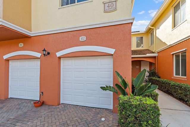 40 SE Sedona Circle 102, Stuart, FL 34994
