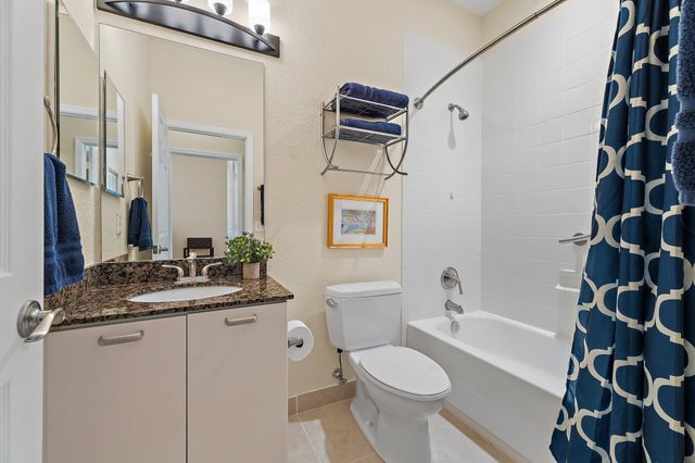 40 SE Sedona Circle 102, Stuart, FL 34994