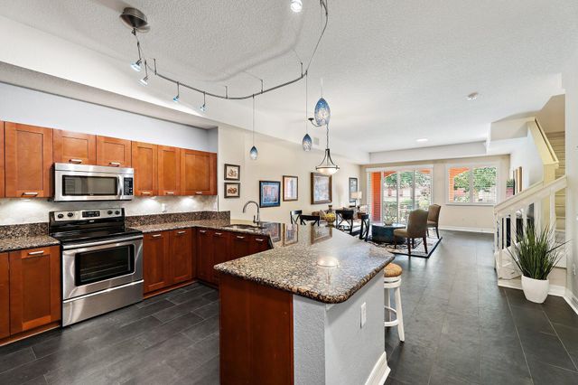 40 SE Sedona Circle 102, Stuart, FL 34994