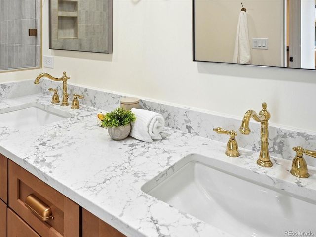 2800 S University Blvd 121, Denver, CO 80210