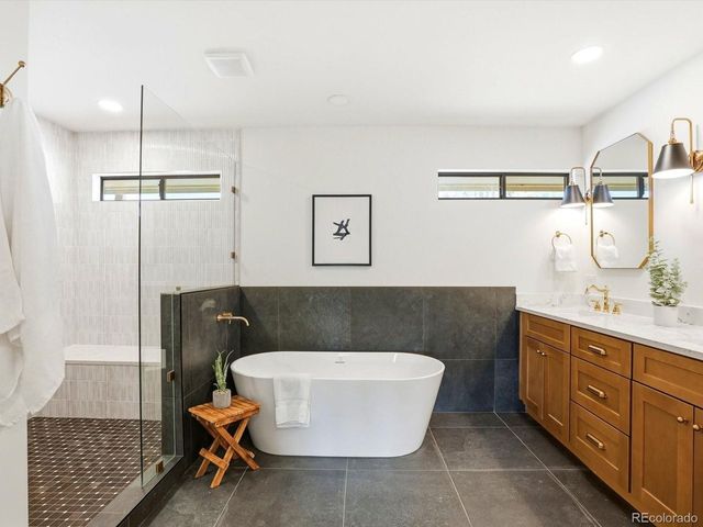 2800 S University Blvd 121, Denver, CO 80210