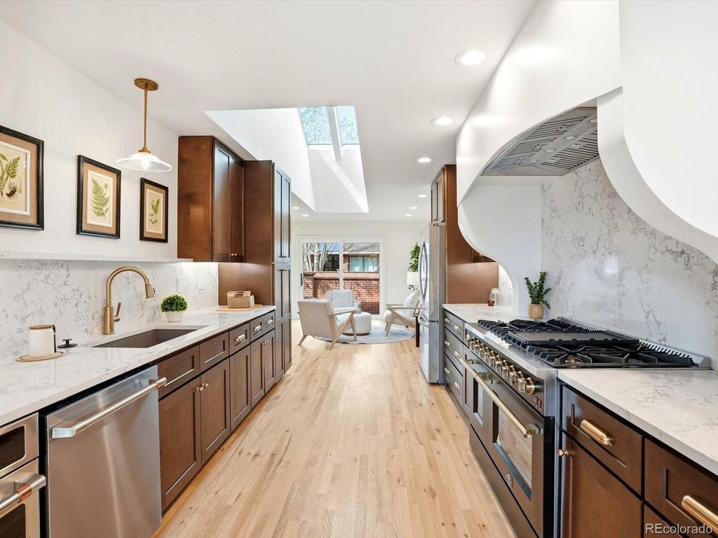 2800 S University Blvd 121, Denver, CO 80210