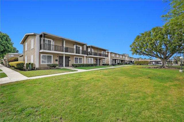 1422 Deauville Place, Costa Mesa, CA 92626