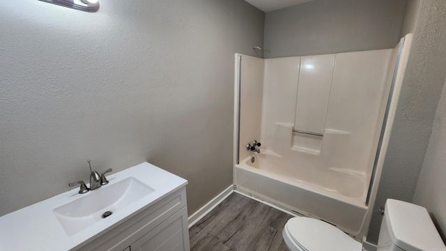 12416 Heinke Rd, Mabelvale, AR 72103