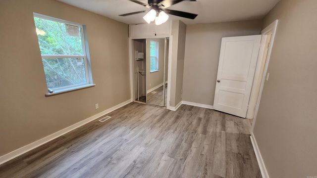 12416 Heinke Rd, Mabelvale, AR 72103