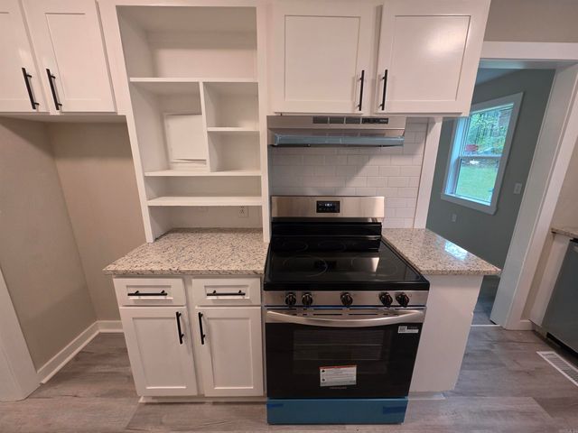 12416 Heinke Rd, Mabelvale, AR 72103