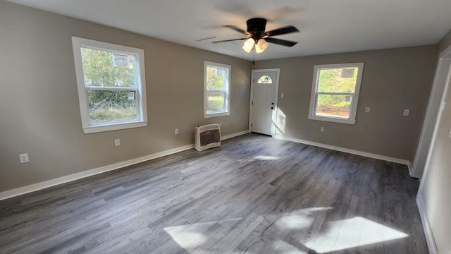 12416 Heinke Rd, Mabelvale, AR 72103