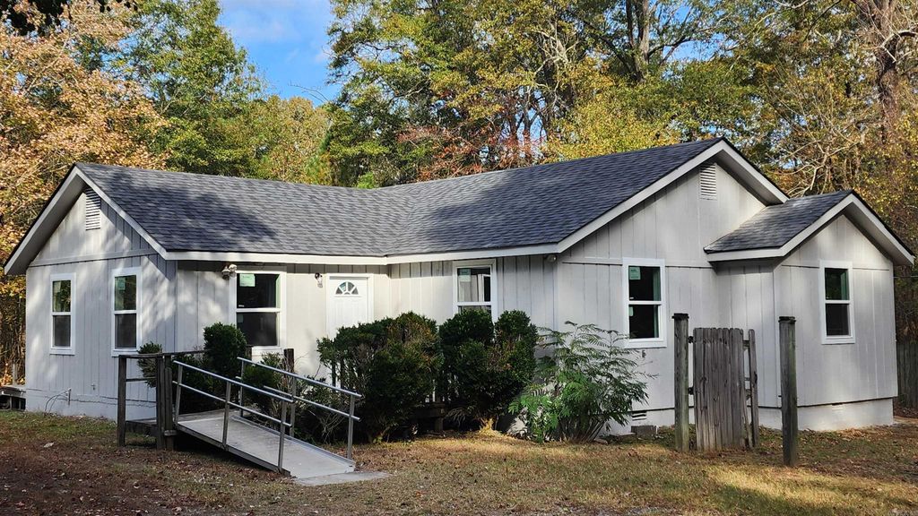 12416 Heinke Rd, Mabelvale, AR 72103