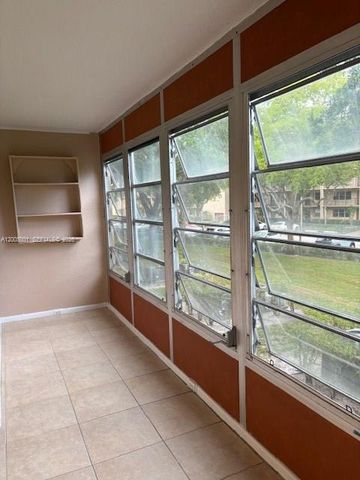 13455 SW 9th Ct 208J, Pembroke Pines, FL 33027