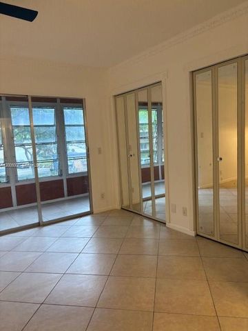 13455 SW 9th Ct 208J, Pembroke Pines, FL 33027