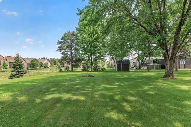 3800 101st Avenue N, Brooklyn Park, MN 55443