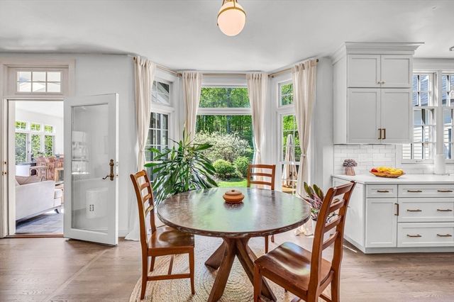 1 Webster Ln, Wilbraham, MA 01095