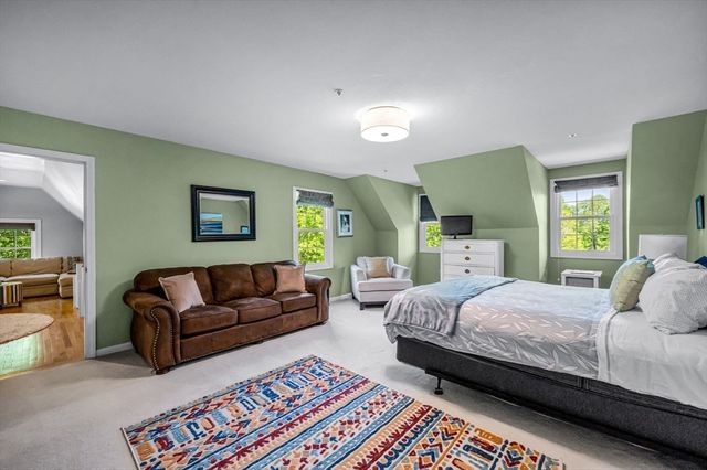 1 Webster Ln, Wilbraham, MA 01095