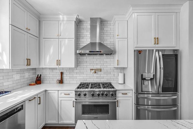 1 Webster Ln, Wilbraham, MA 01095