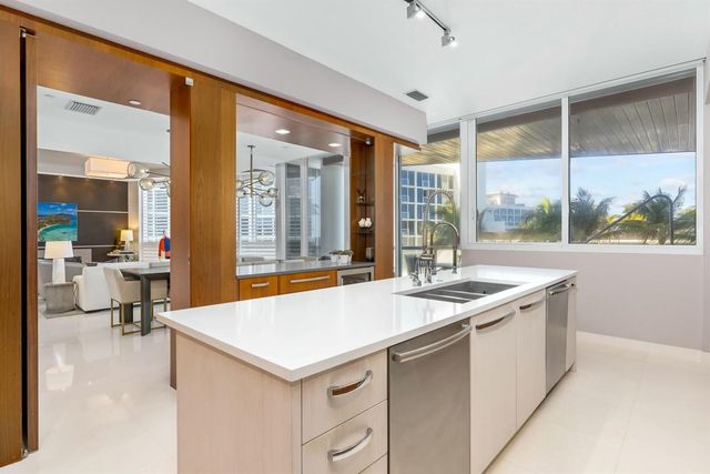 1000 S Ocean Boulevard 208, Boca Raton, FL 33432