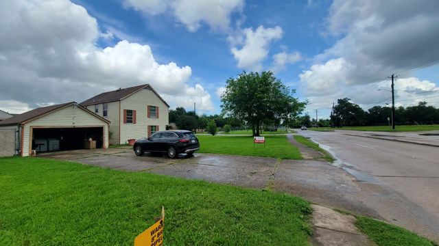 1412 Orchid Street, Houston, TX 77017