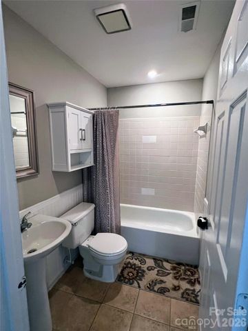 19905 Henderson Road C, Cornelius, NC 28031