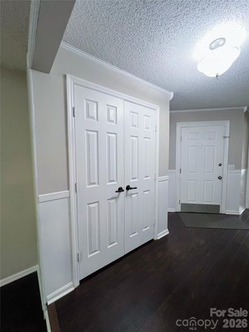 19905 Henderson Road C, Cornelius, NC 28031