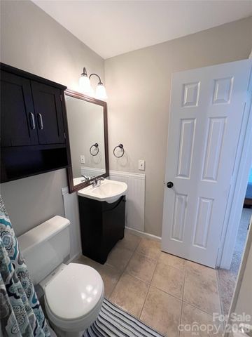19905 Henderson Road C, Cornelius, NC 28031